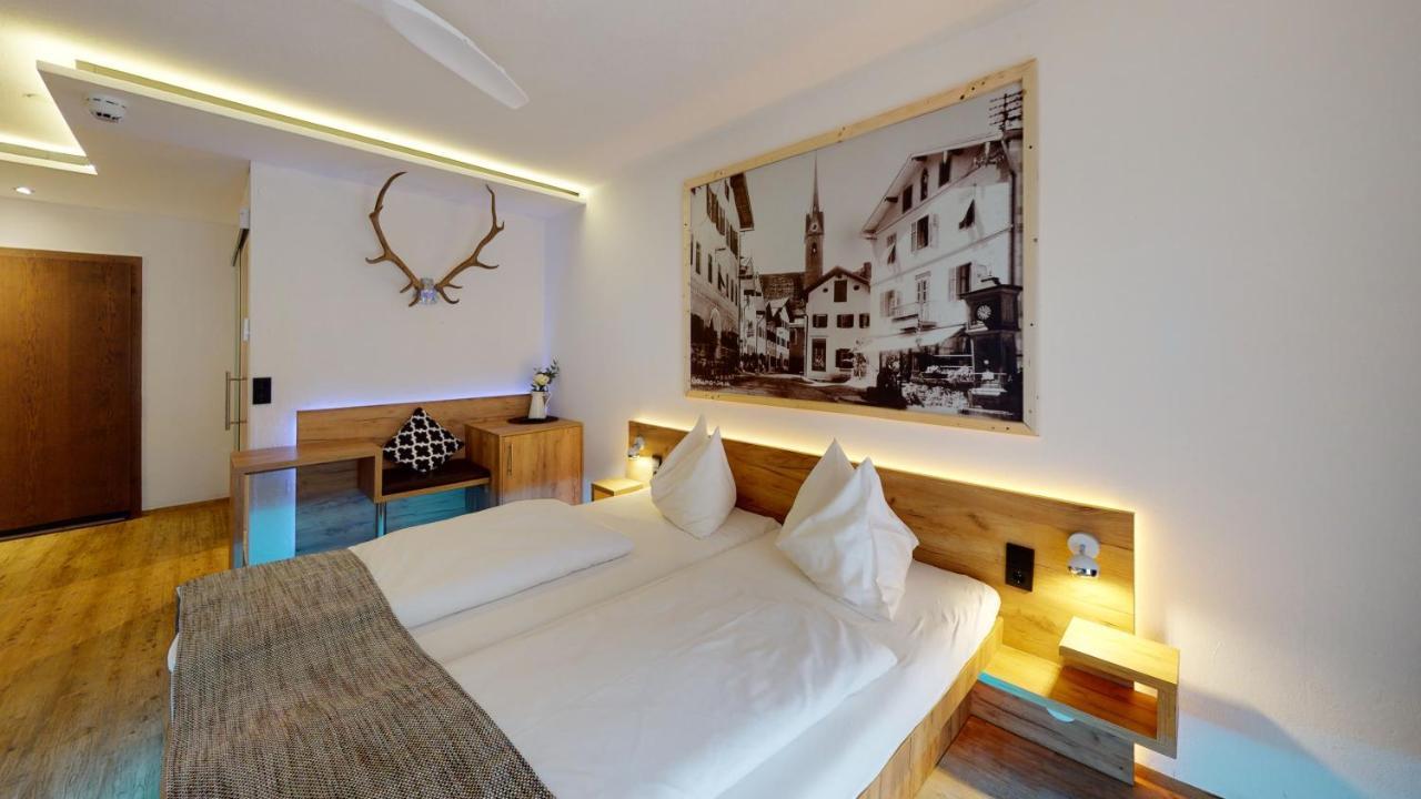 Hotel Adler Golling an der Salzach Exterior photo