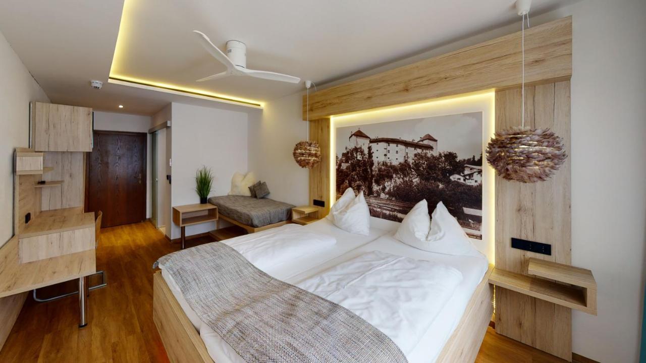 Hotel Adler Golling an der Salzach Exterior photo