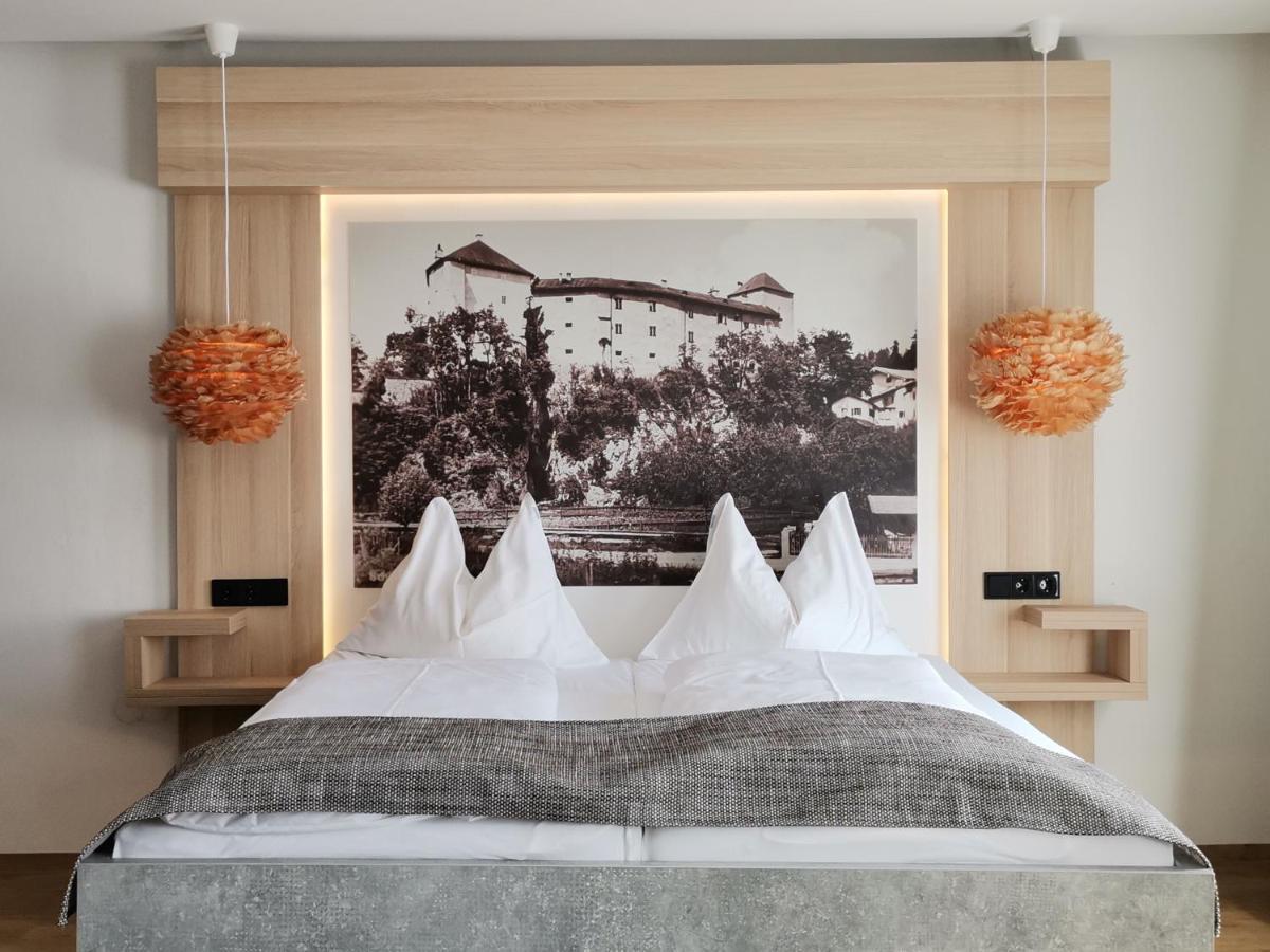 Hotel Adler Golling an der Salzach Exterior photo